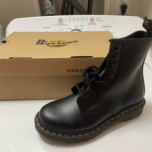 Dr. Marten 1460 smooth